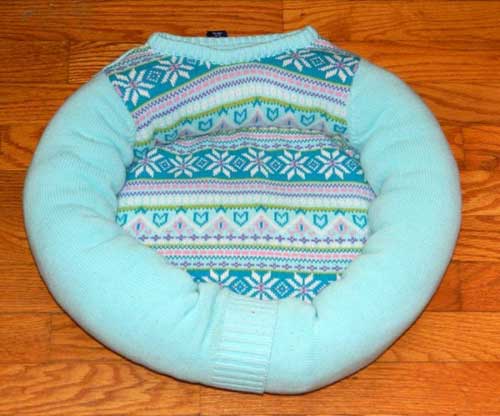 Knitting Ideas to Help Animals Finished Sweater Bed